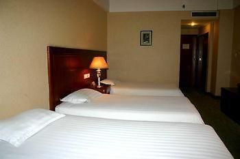 Henan Textile Hotel Çengçou Dış mekan fotoğraf